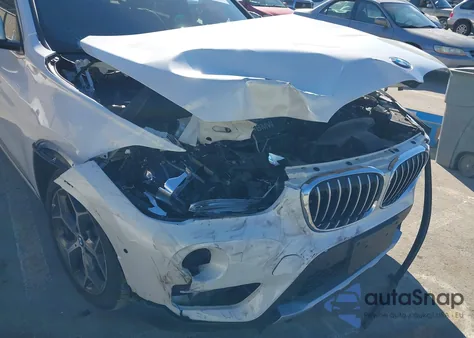 2018 BMW X1 xDrive28I z USA, uszkodzony, nr VIN WBXHT3C30J3H33320